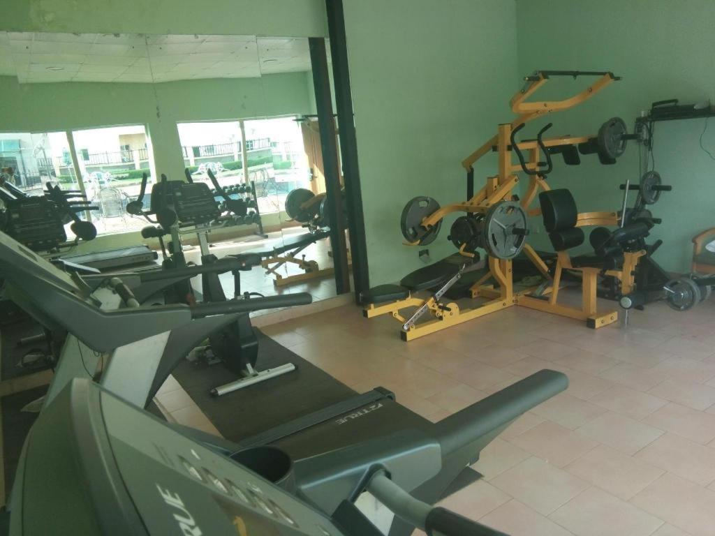 Neocourts Hotel Enugu Ngoại thất bức ảnh
